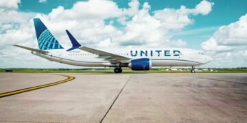 united airlines flight ua770 emergency diversion