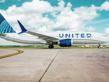 united airlines flight ua770 emergency diversion